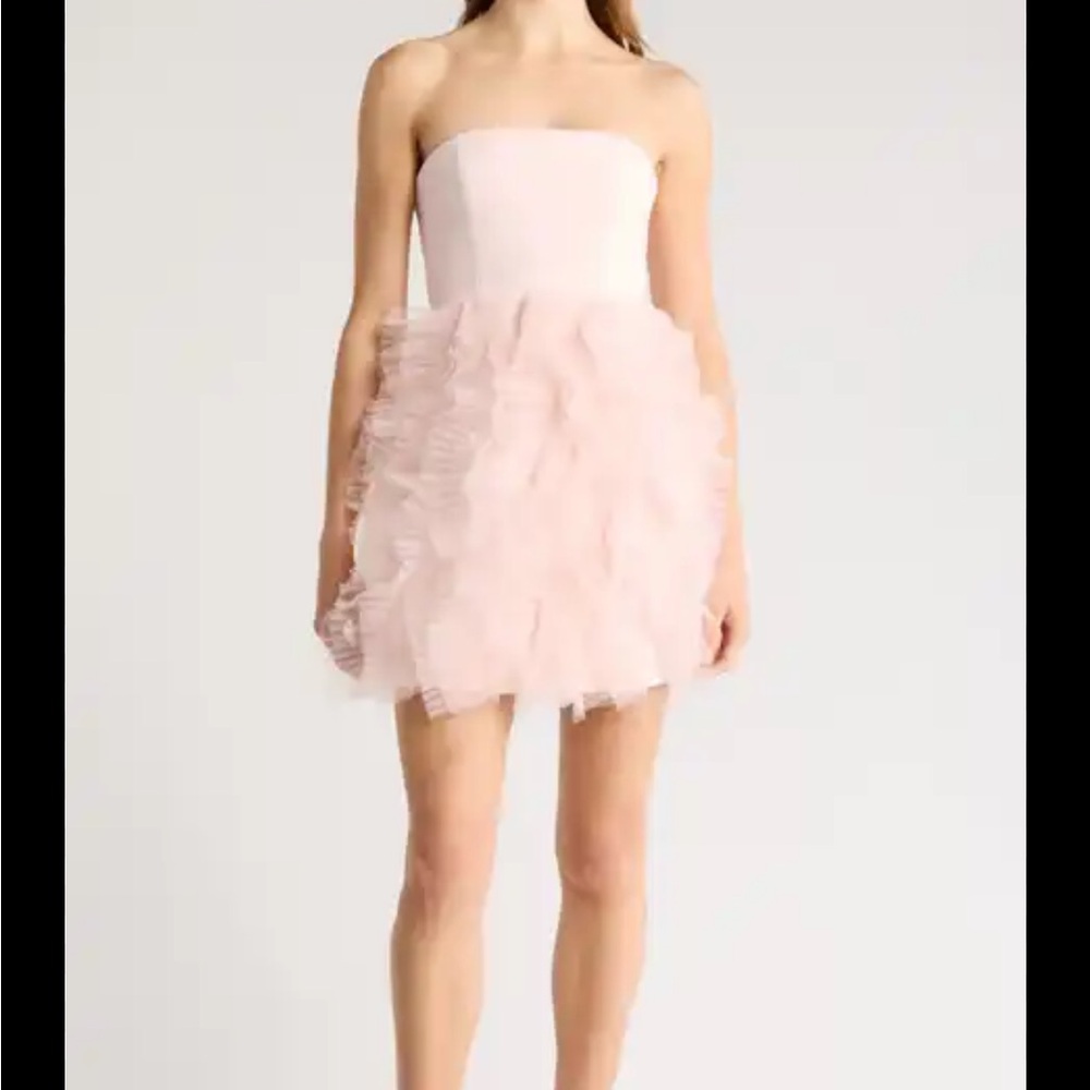 Cinq à Sept - Ryan Ruffle Strapless Dress